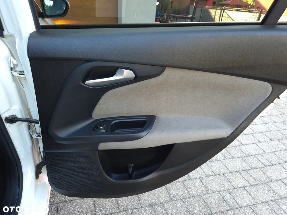 Fiat Tipo 1.4 T-Jet 16v Lounge - 29