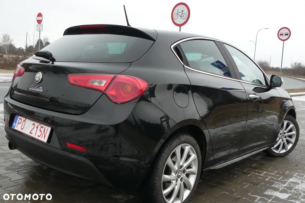 Alfa Romeo Giulietta - 7