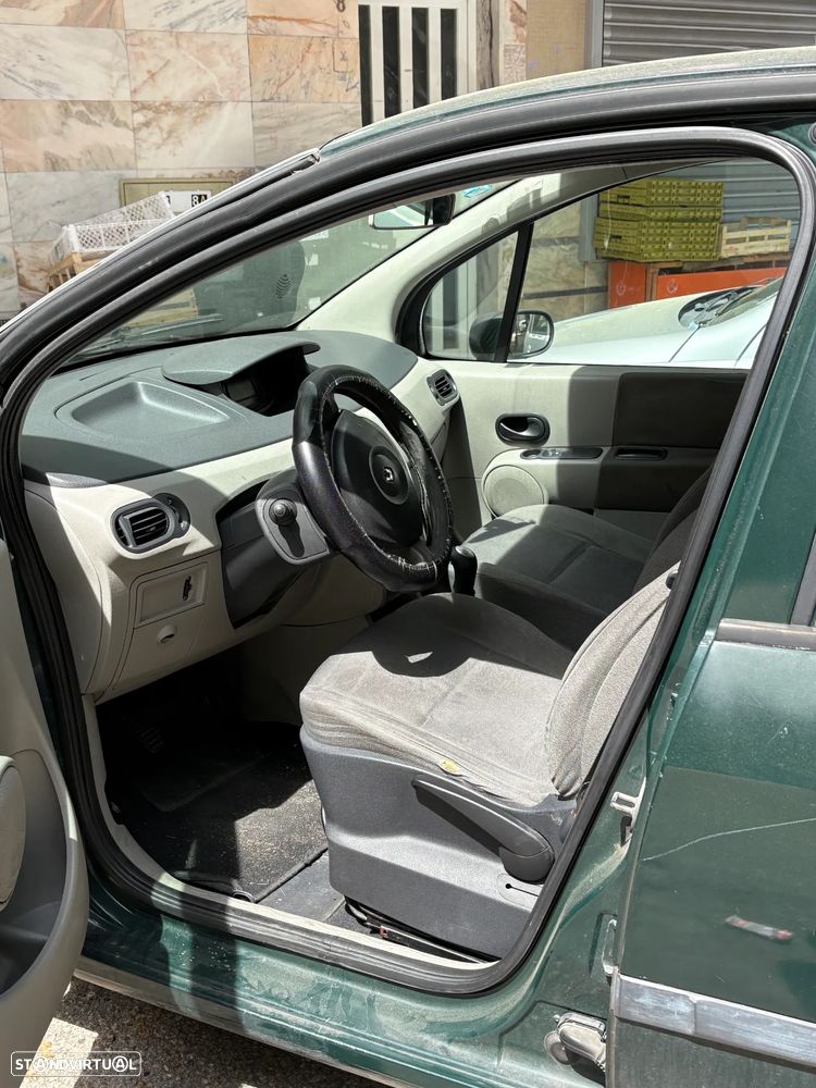 Renault Modus 1.2 Confort Privilège - 4