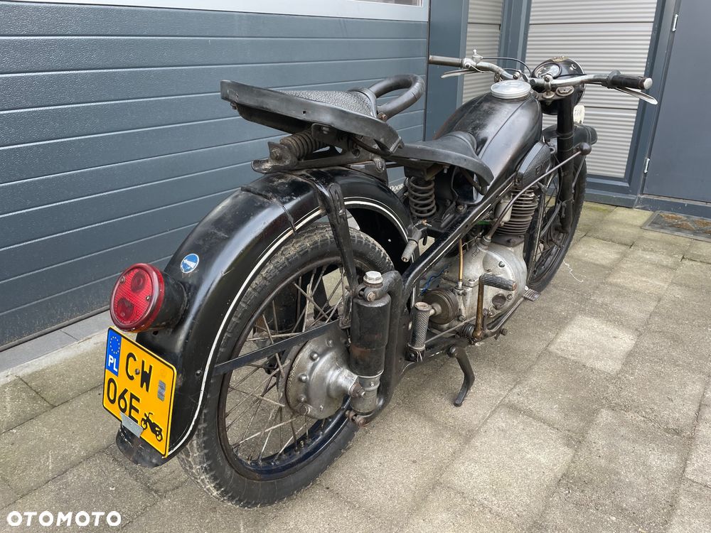 BMW R - 11