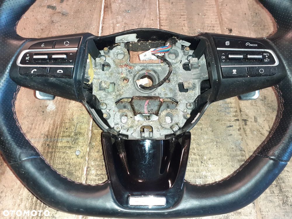 Kia Stinger GT Kierownica - 2