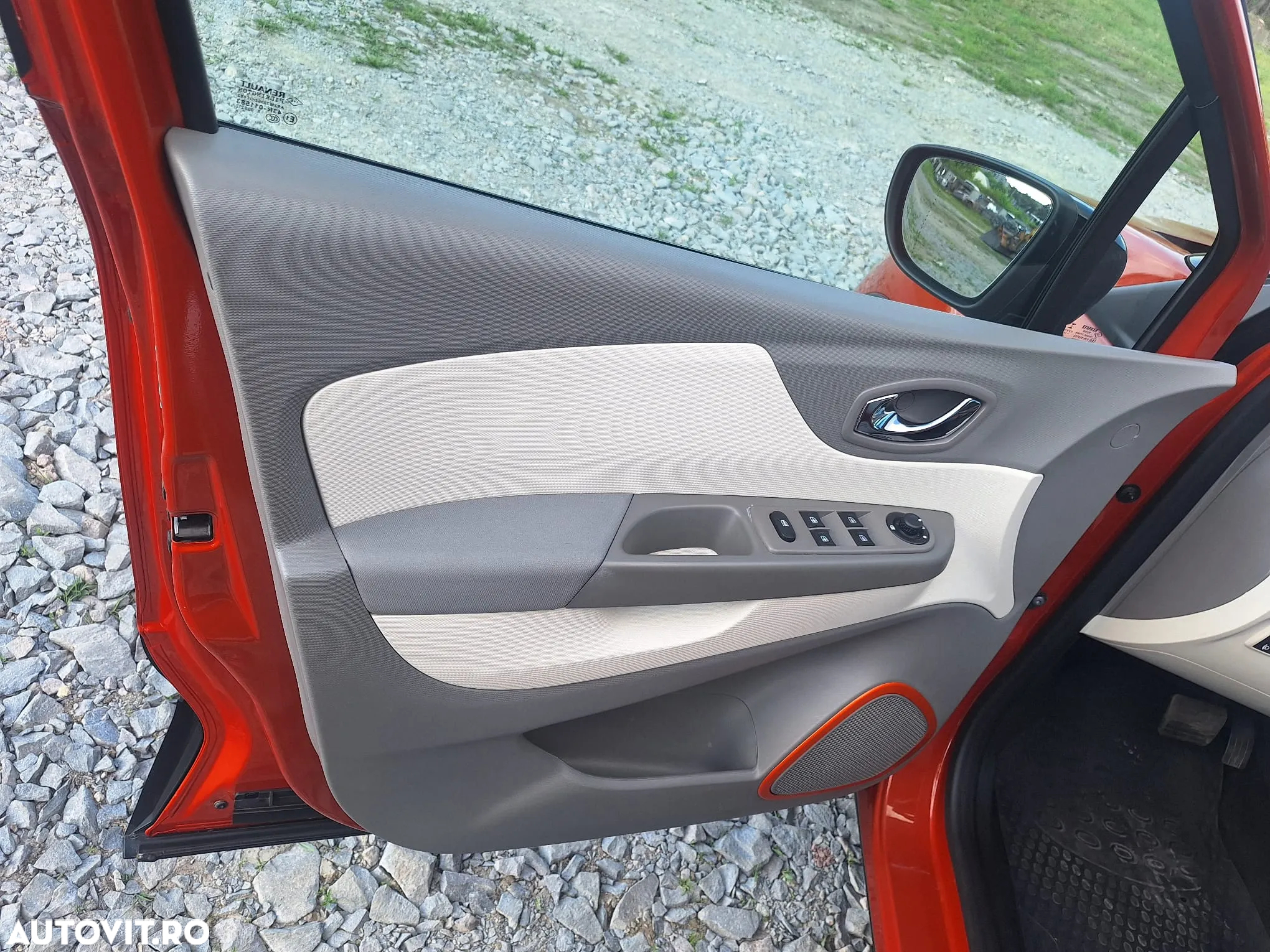 Renault Captur TCe Energy Dynamique Aut. - 8