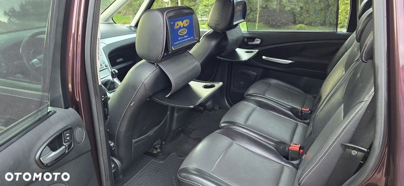 Ford Galaxy 1.8 TDCi Gold X - 11