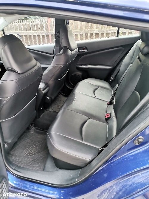 Toyota Prius - 5