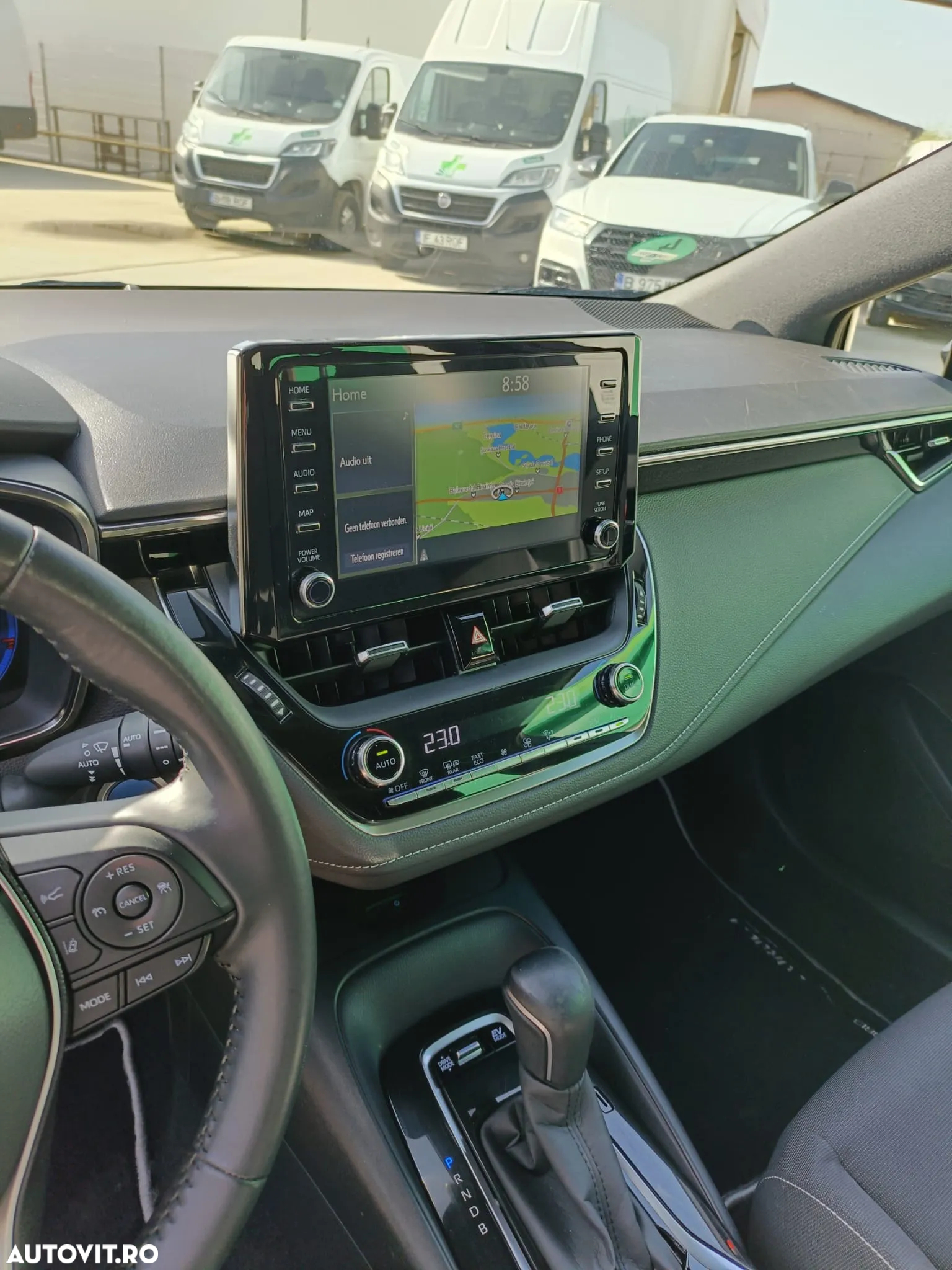 Toyota Corolla 1.8 Hybrid Comfort - 2