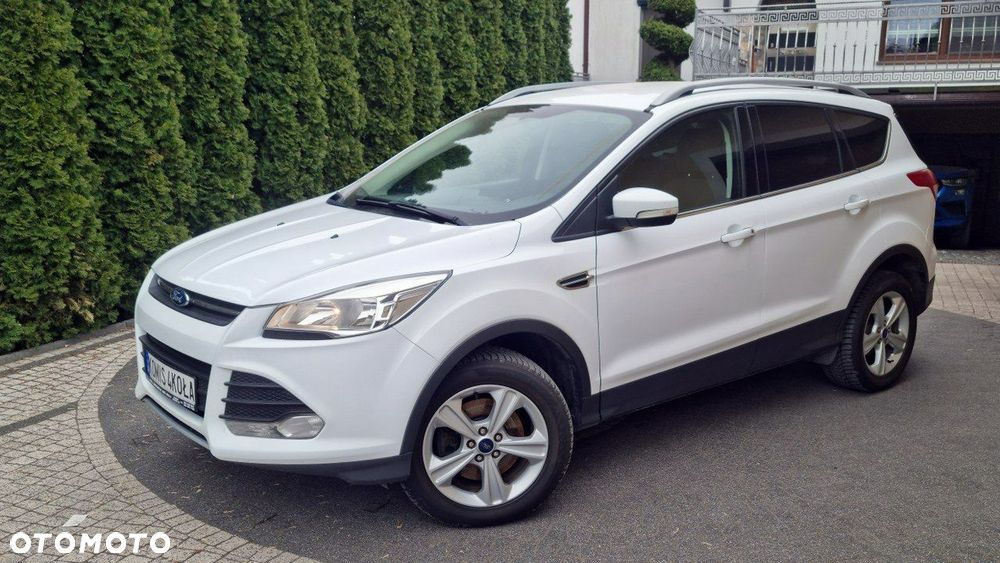 Ford Kuga - 2