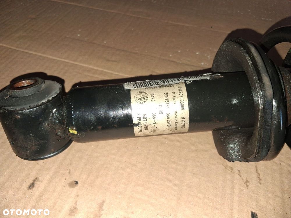 Amortyzator tył tylny Alfa Romeo 159 50515184 - 2