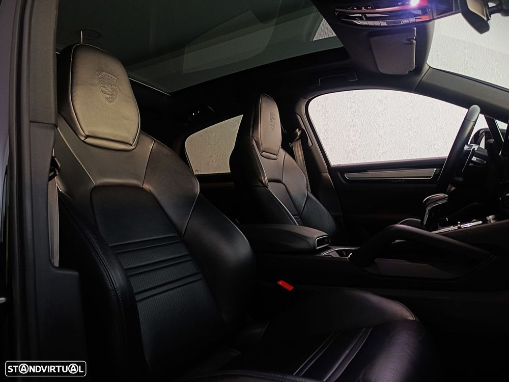 Porsche Cayenne Coupé - 26