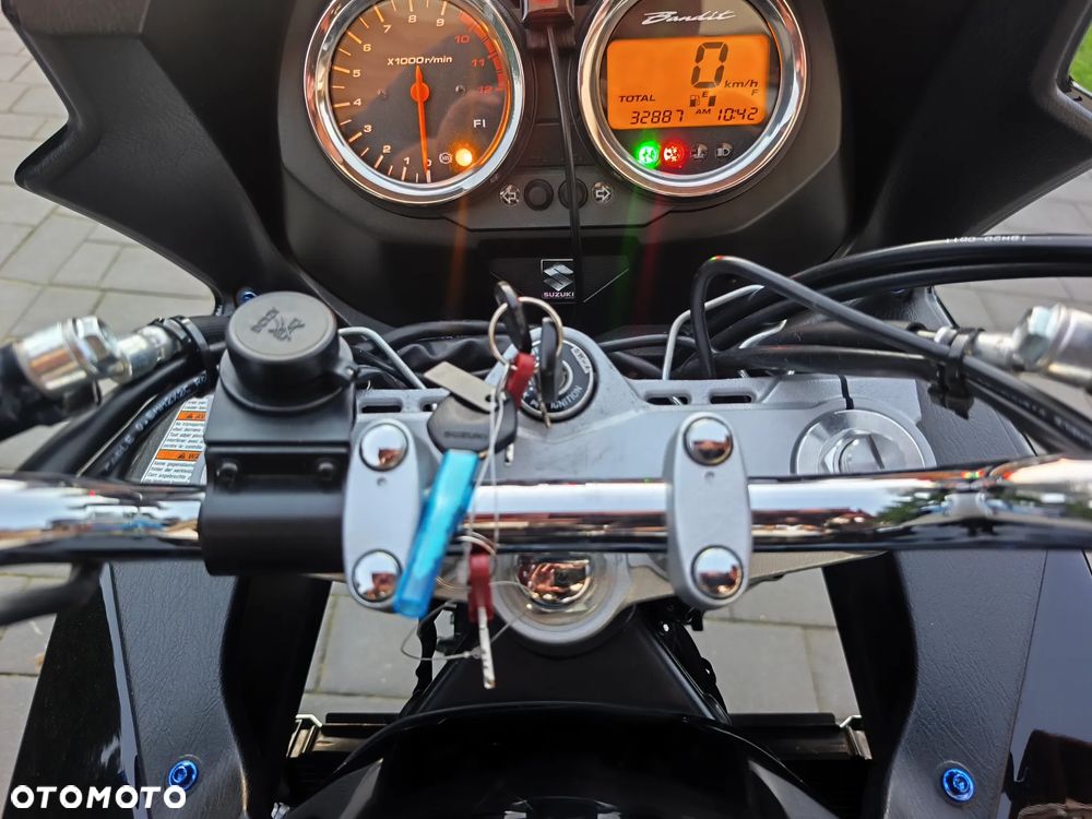 Suzuki Bandit - 23