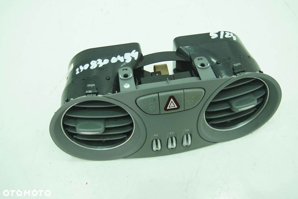 KRATKA NAWIEWU SRODKOWA KOLOR 7379 MERCEDES SL R230 - 3