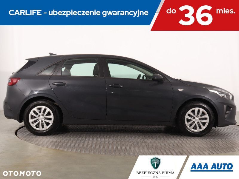 Kia Ceed - 8
