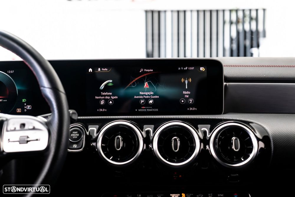 Mercedes-Benz CLA 180 - 31