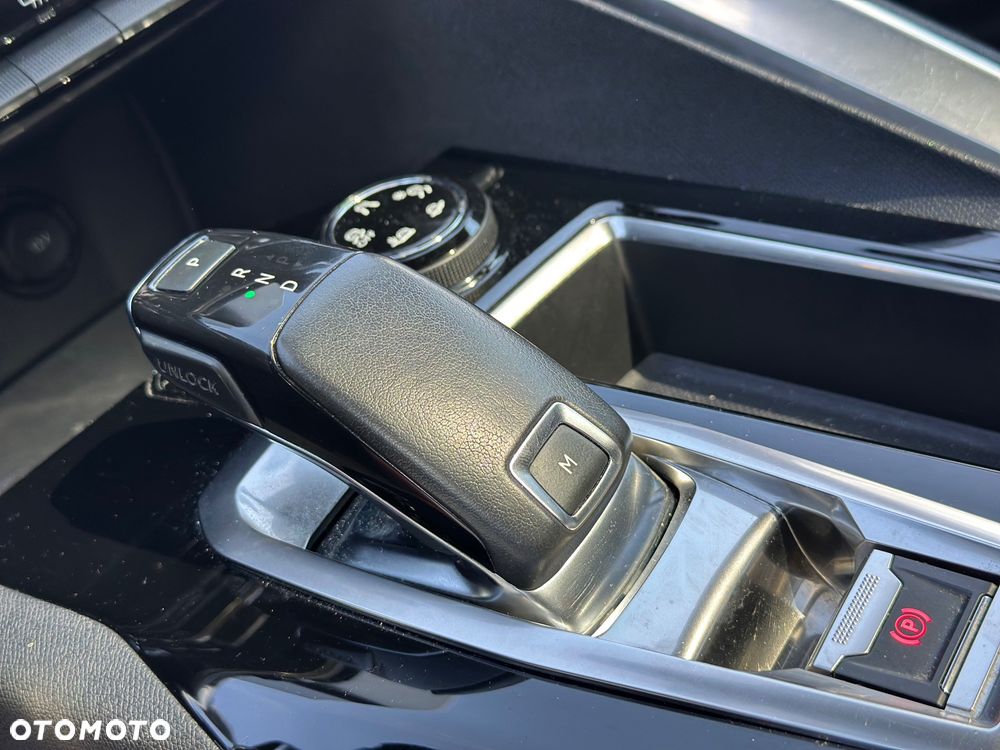 Peugeot 3008 BlueHDi 130 Stop & Start EAT8 Allure - 40