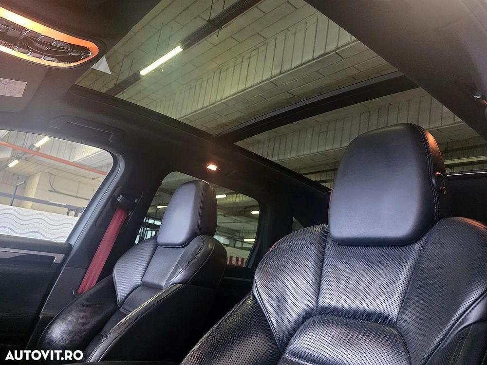 Porsche Cayenne - 5