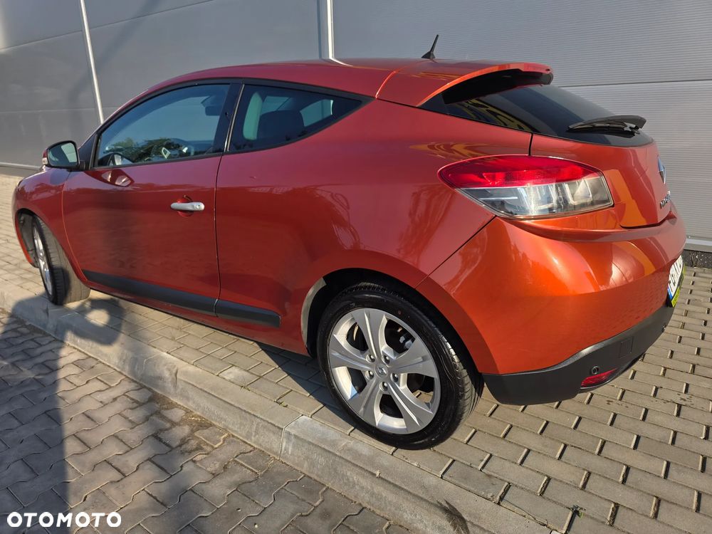 Renault Megane 1.6 16V Dynamique Euro5 - 13