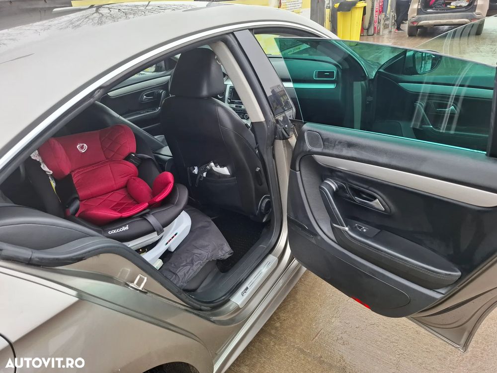 Volkswagen Passat CC - 10