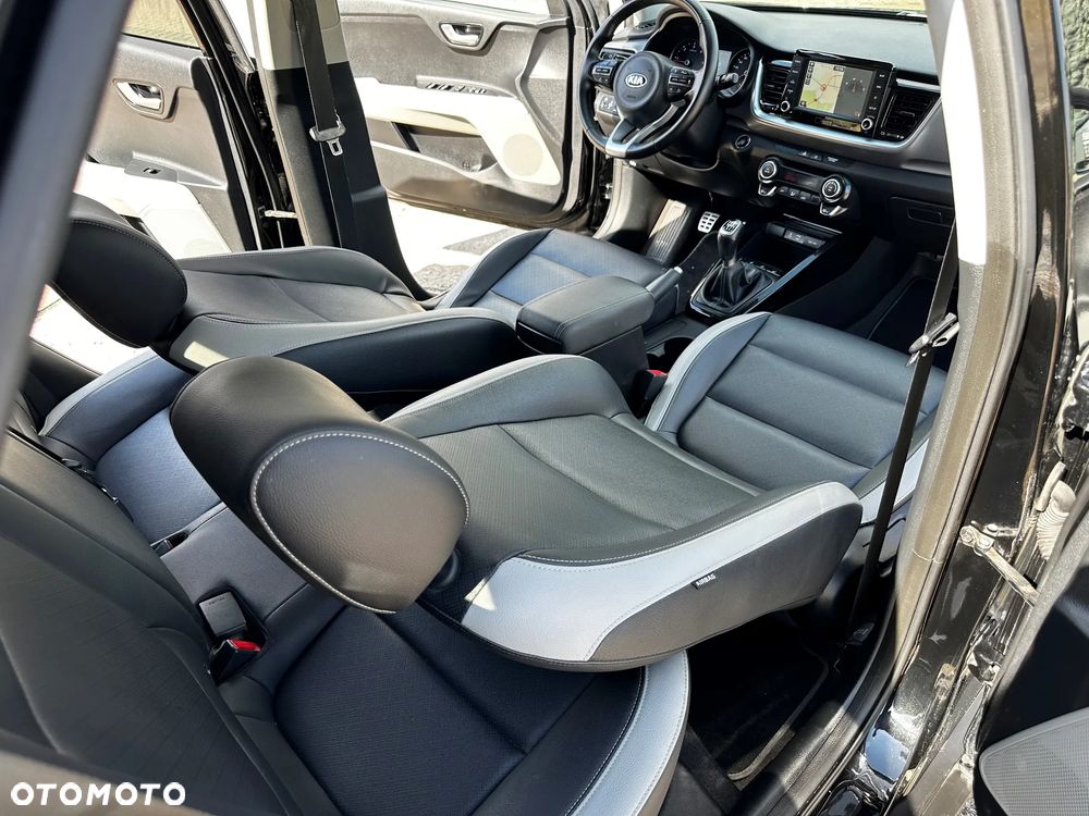 Kia Stonic - 21