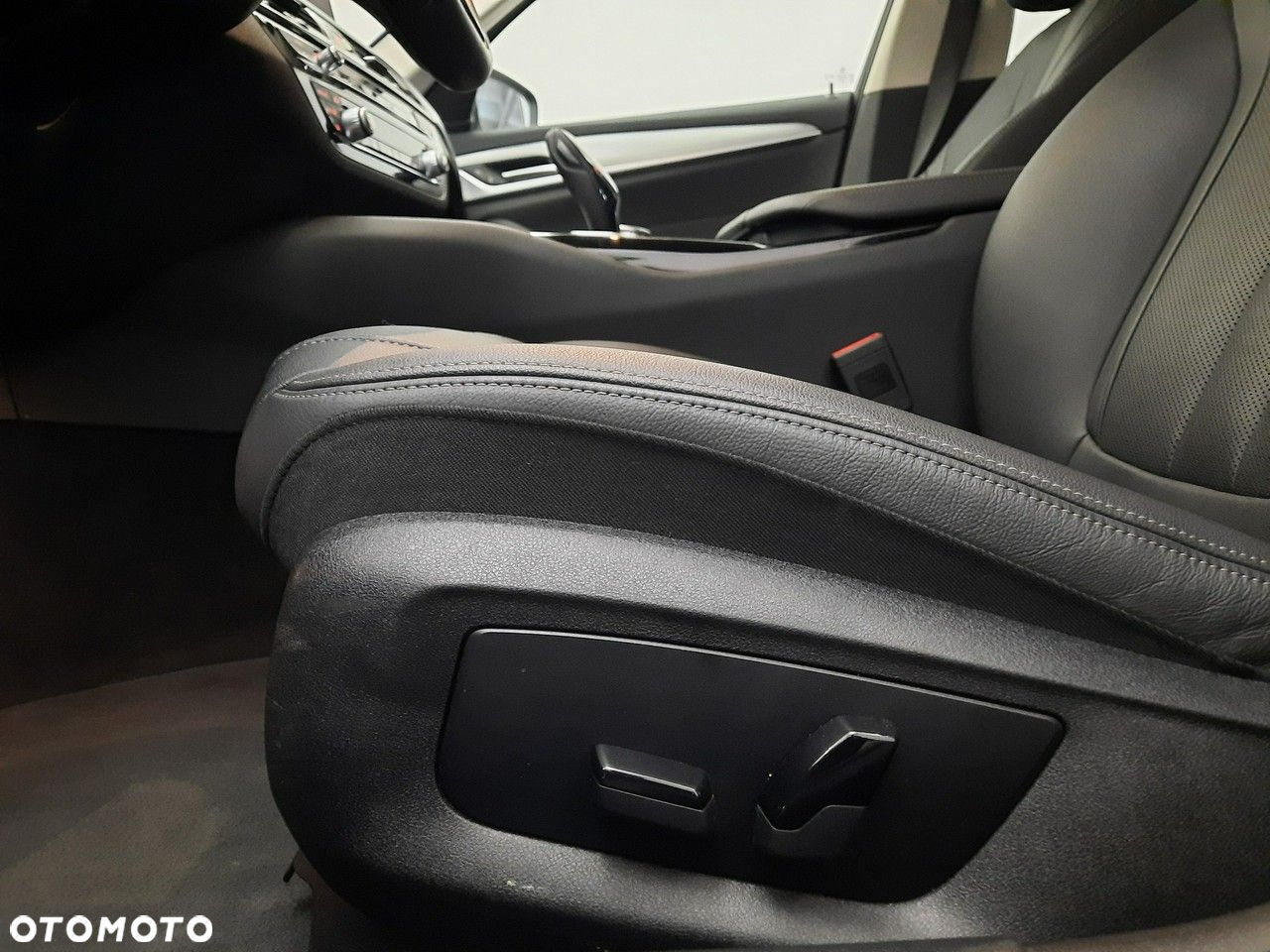 BMW Seria 5 - 13