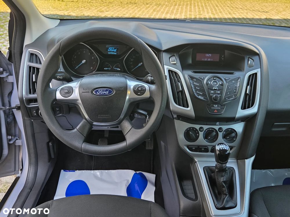 Ford Focus 1.6 Ti-VCT Style - 5