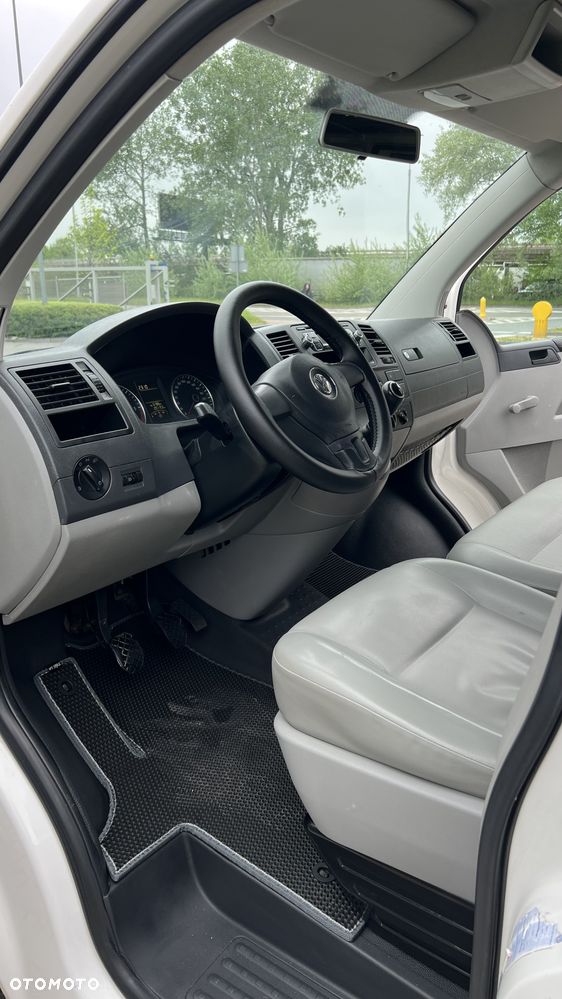 Volkswagen Transporter Multivan BMT Highline - 9