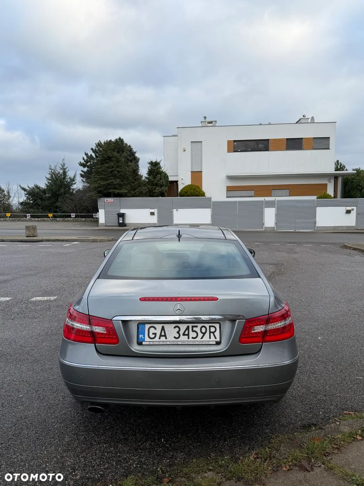 Mercedes-Benz Klasa E - 7