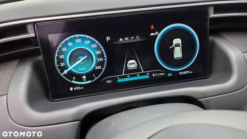 Hyundai Tucson 1.6 T-GDi HEV 2WD Select - 24