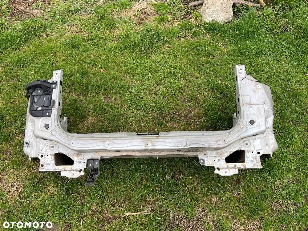 Opel Zafira C Pas tylny tył Czarny i Srebrny - 7