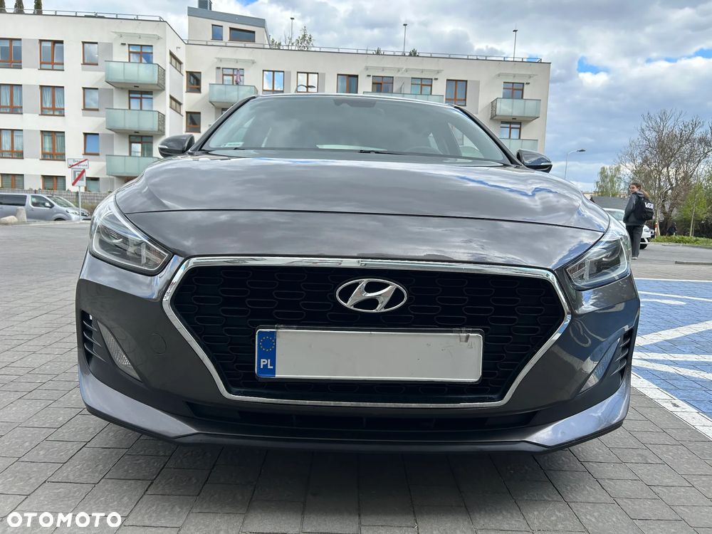 Hyundai i30 1.4 Classic + - 28