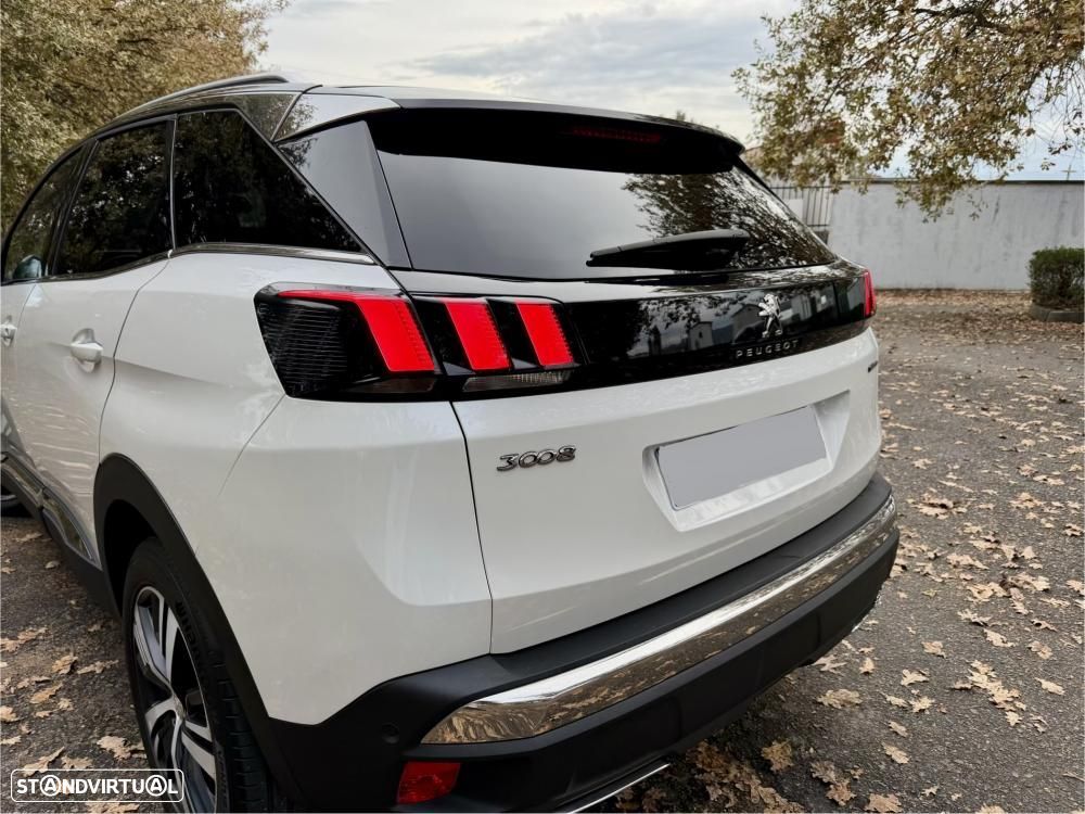 Peugeot 3008 1.6 BlueHDi GT Line Grip Control EAT6 - 13