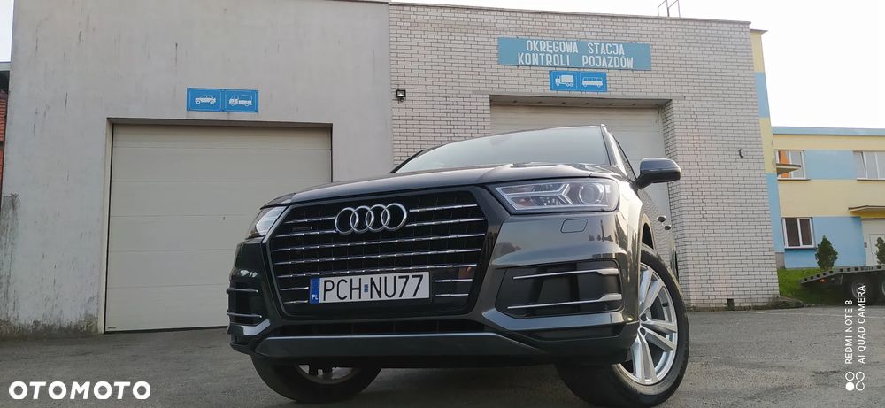 Audi Q7 - 1