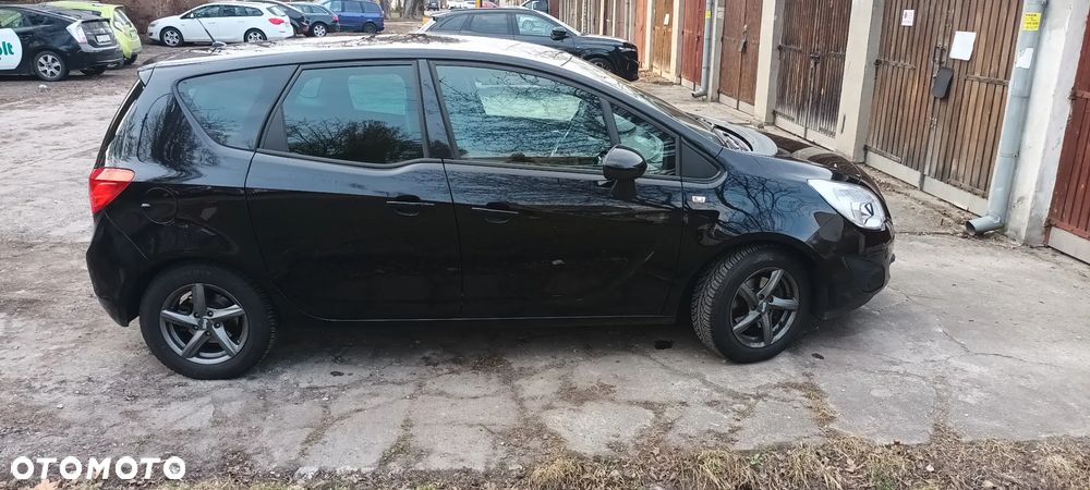 Opel Meriva 2011 photo 4