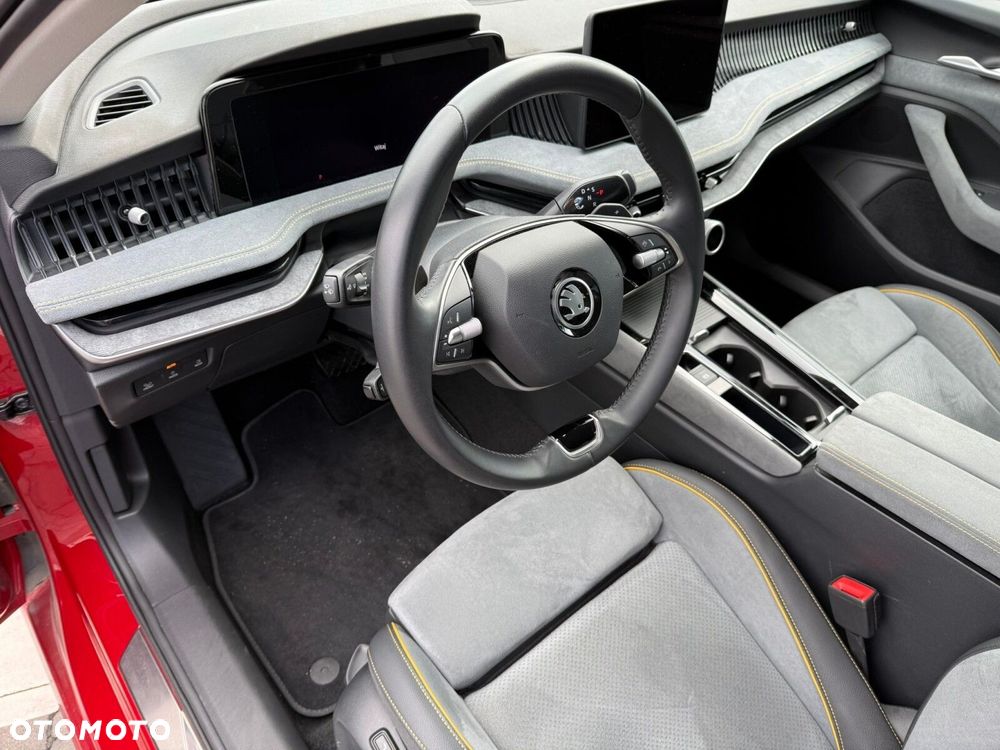 Skoda Superb 2.0 TDI SCR 4x4 Selection DSG - 10