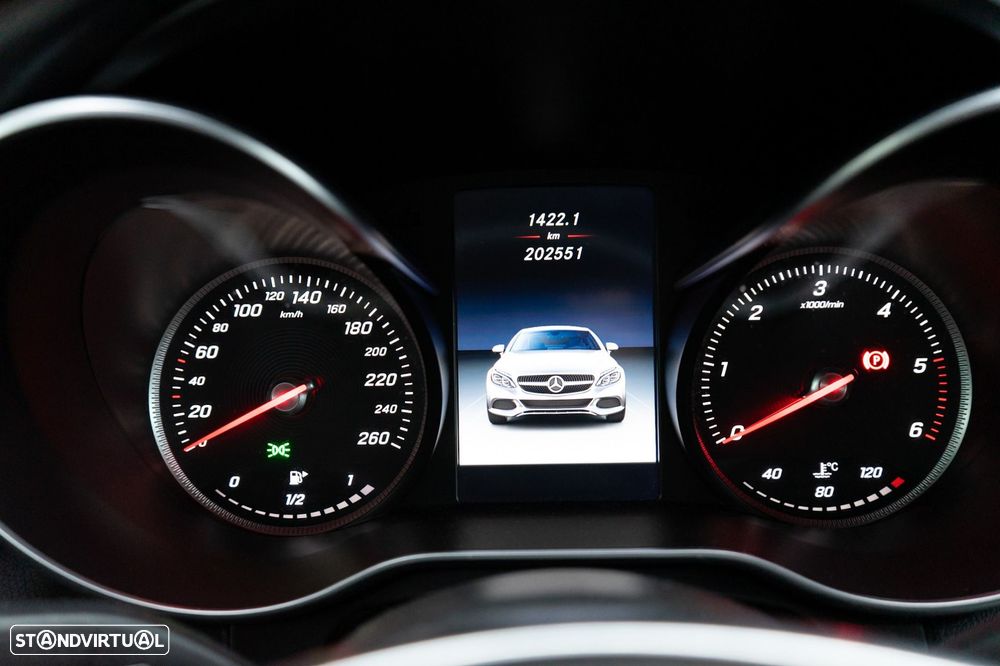 Mercedes-Benz C 220 d 9G-TRONIC AMG Line - 37