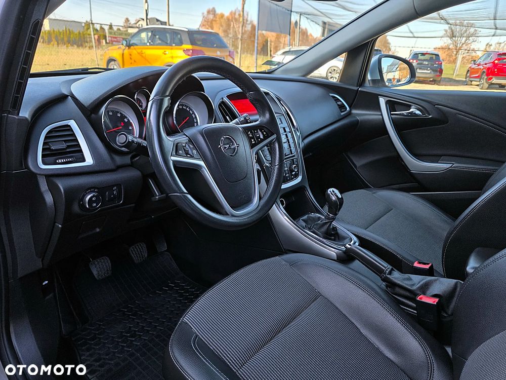 Opel Astra 1.4 T Cosmo - 10