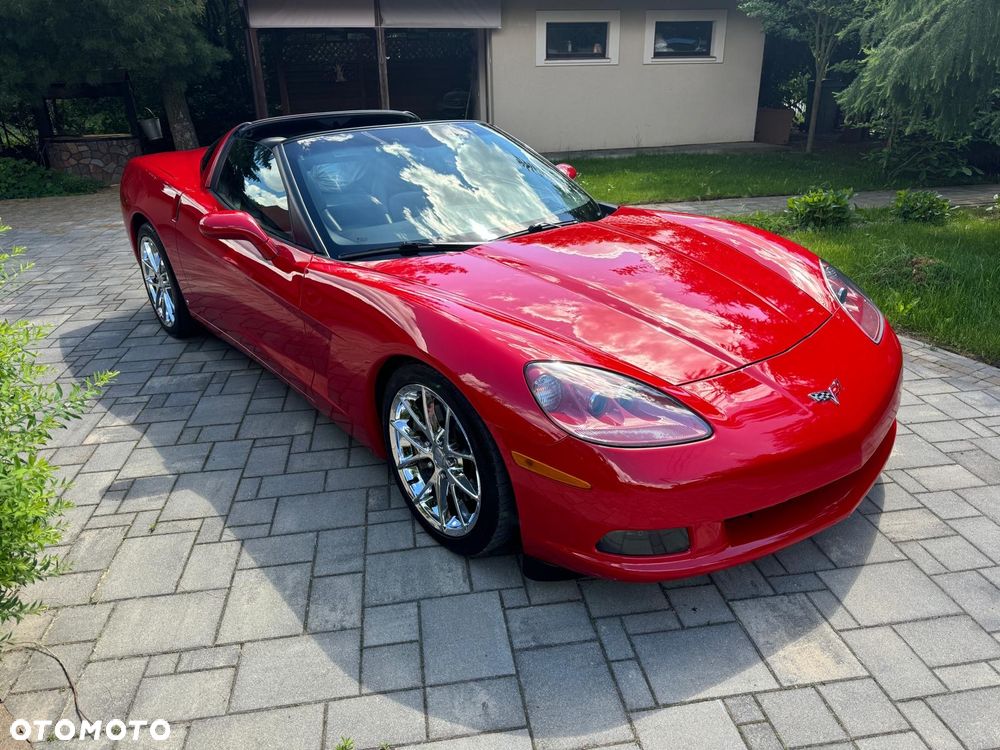 Chevrolet Corvette - 20
