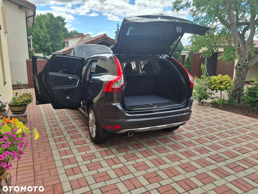 Volvo XC 60 D3 Drive-E Momentum - 29