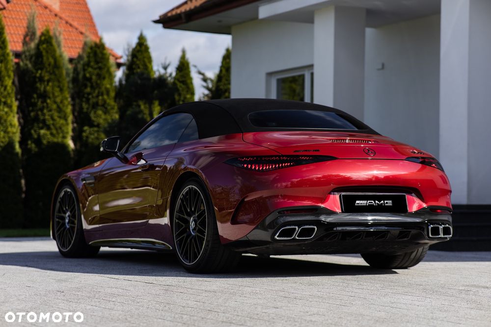 Mercedes-Benz SL AMG 63 4-Matic+ - 16