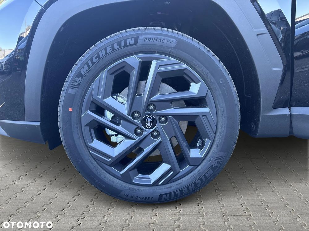 Hyundai Tucson 1.6 T-GDi HEV Smart 2WD - 18