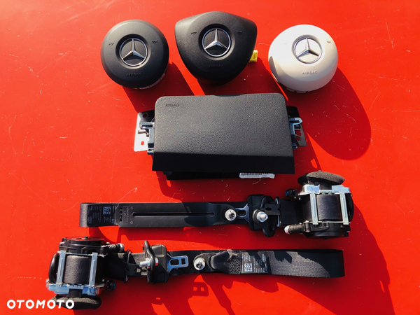MERCEDES A W177 B 247 C W205 CLA W118 CLS W257 G W463 EQC W293 W238 E W213 GLC W253 GLE W292 W167 GLS W166 X W470 W447 V-KLASA AIRBAG PODUSZKA POWIETRZNA KIEROWCY AMG !!!