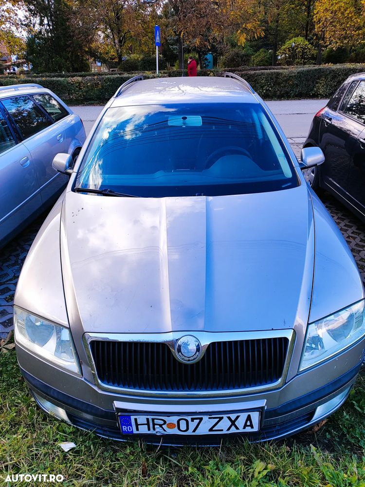 Skoda Octavia 1.6 FSI Trend - 4