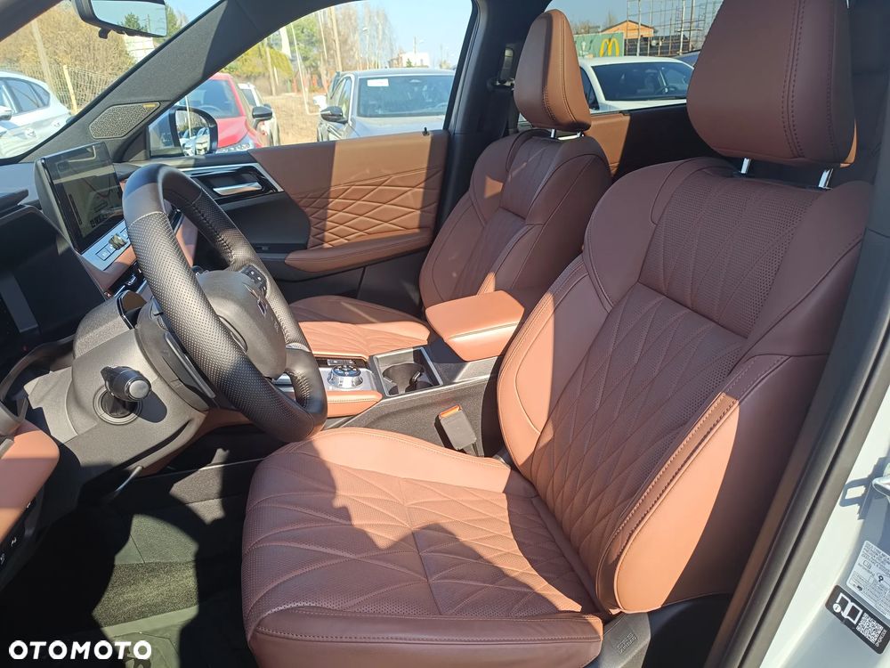 Mitsubishi Outlander Instyle Plus - 11