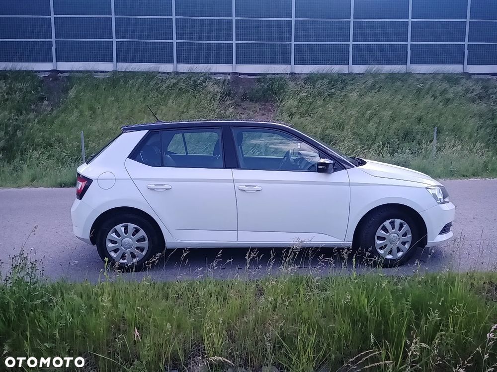 Skoda Fabia 1.0 Ambition - 4