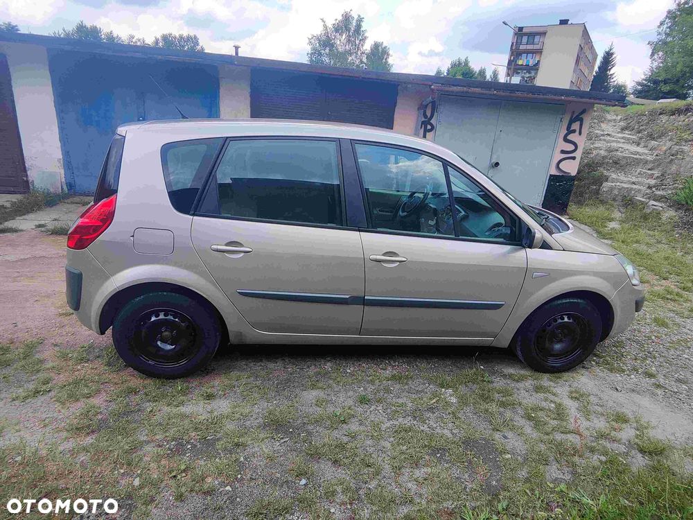 Renault Scenic 1.6 16V Authentique - 15