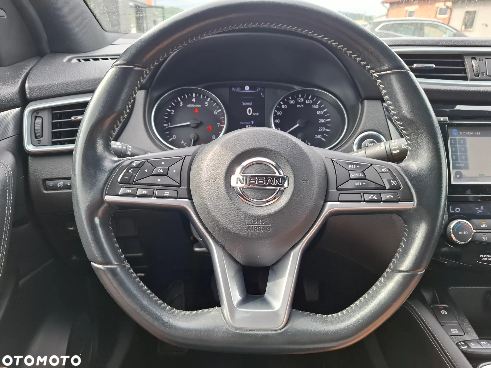 Nissan Qashqai 1.2 DIG-T N-Vision EU6 - 20