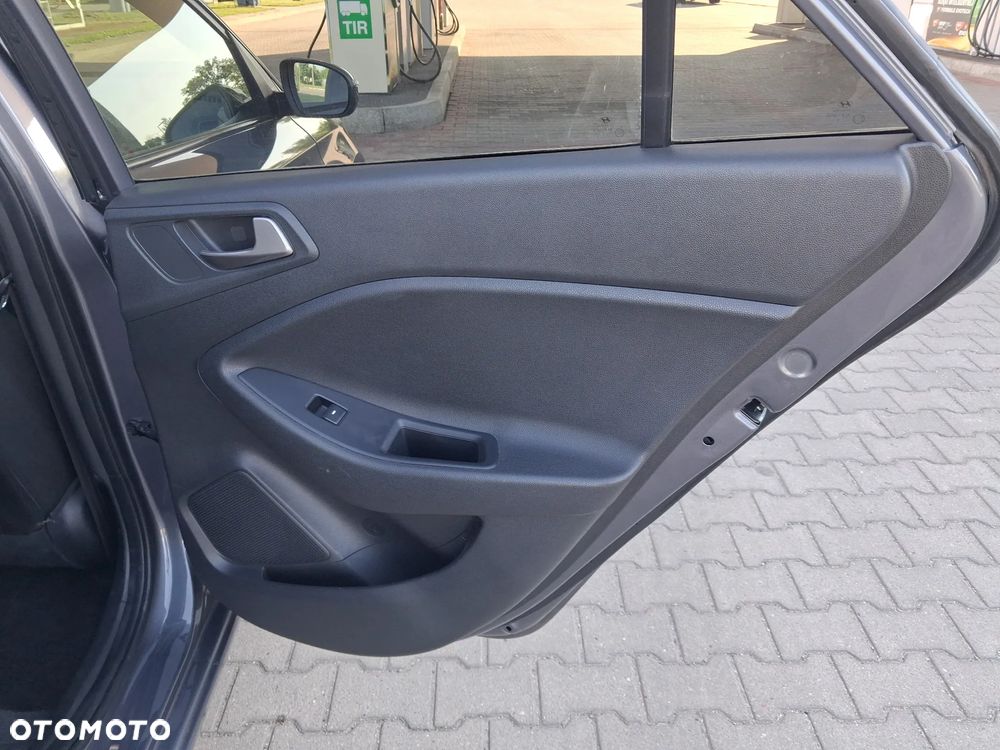 Hyundai i20 1.2 BlueDrive Go - 31