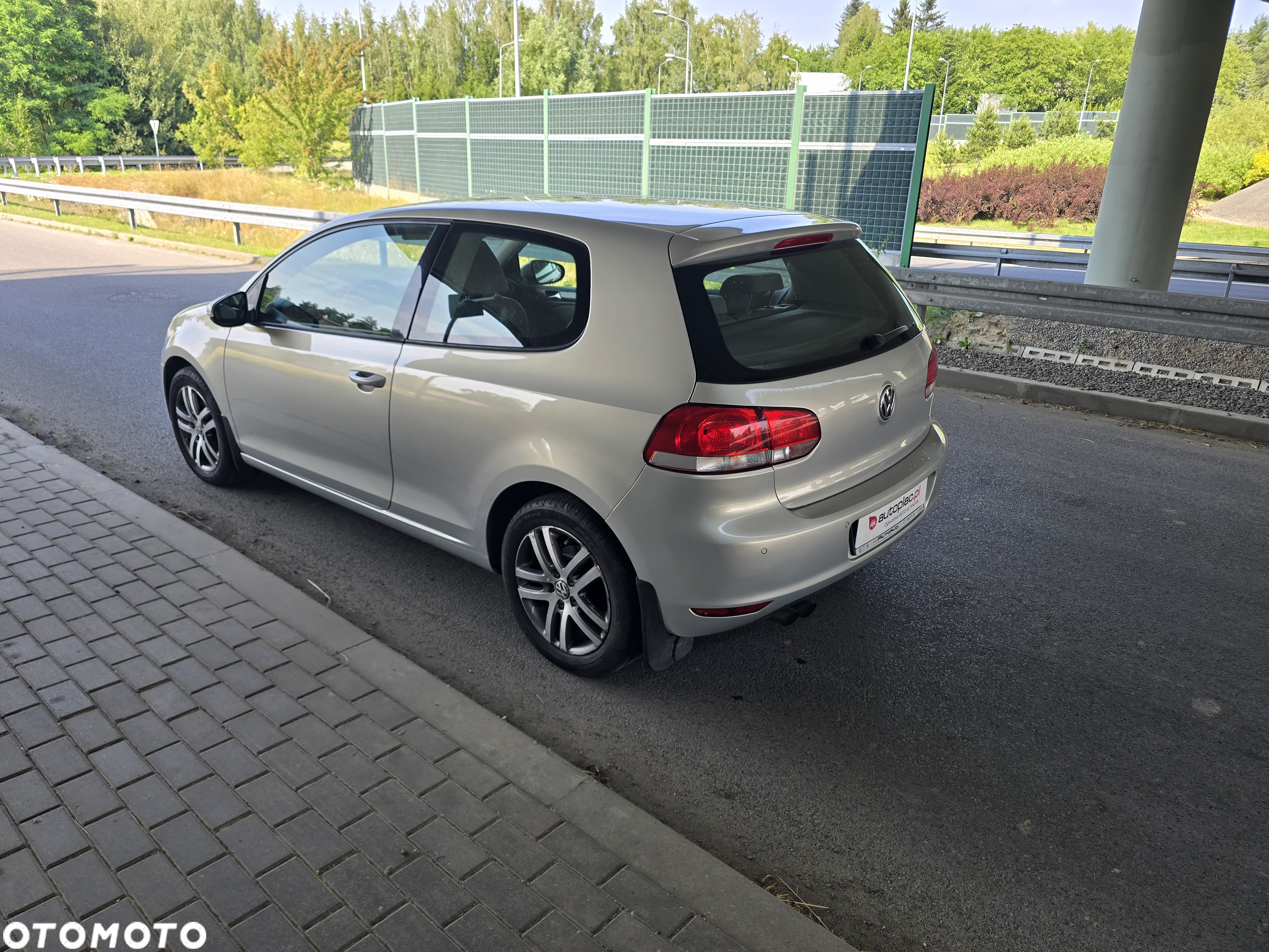 Volkswagen Golf VII 1.4 TSI BMT Comfortline - 7