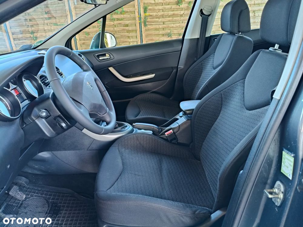 Peugeot 308 1.6 Trendy - 9