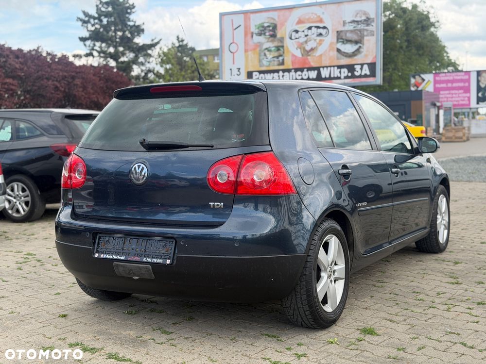 Volkswagen Golf 1.9 TDI Q-Line - 4