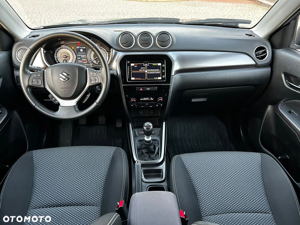 Suzuki Vitara 1.4 Boosterjet SHVS Premium 2WD - 14