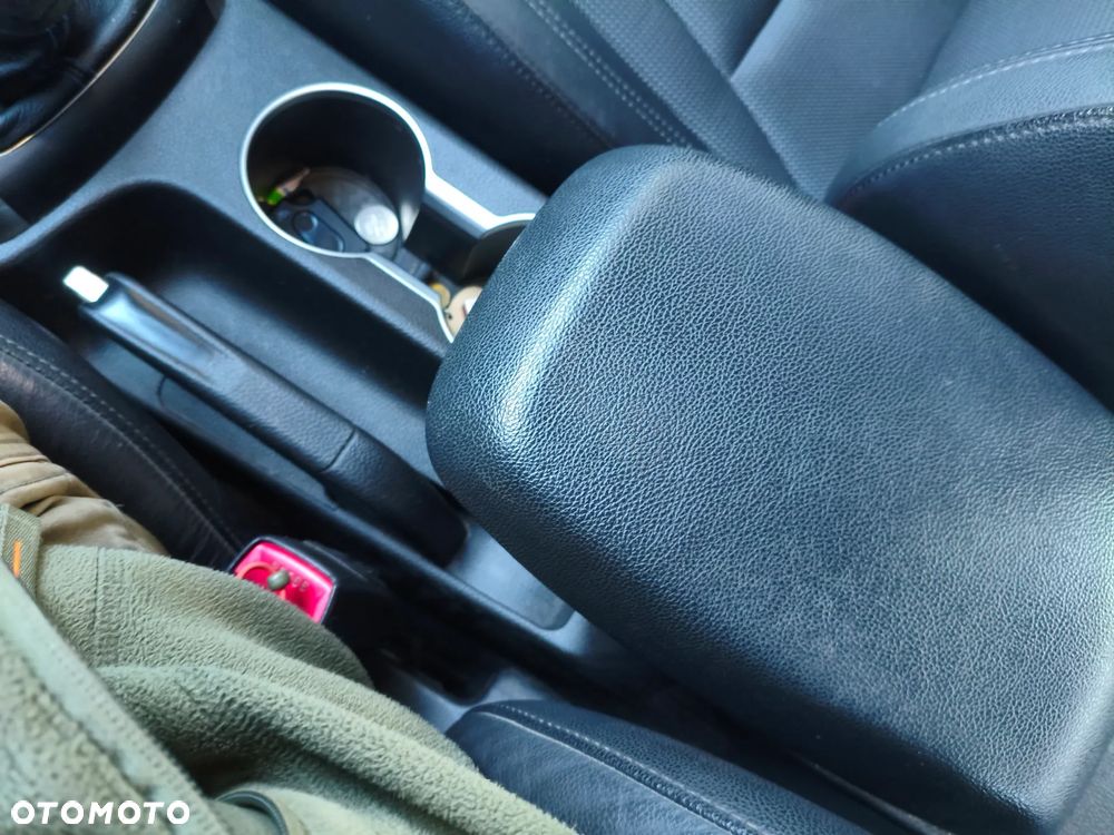 Hyundai i30 i30cw 1.4 Intro Edition - 13